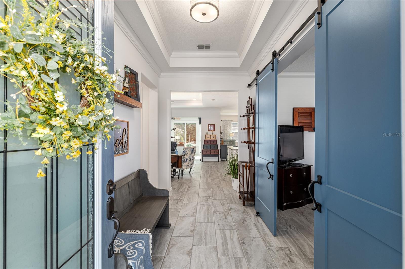 Image 8 of 43 For 9077 81st Loop