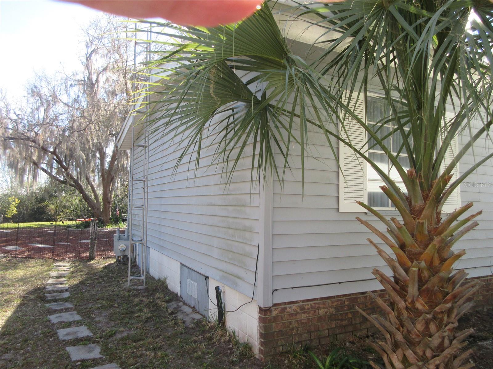 Image 7 of 99 For 2249 170th Avenue Road