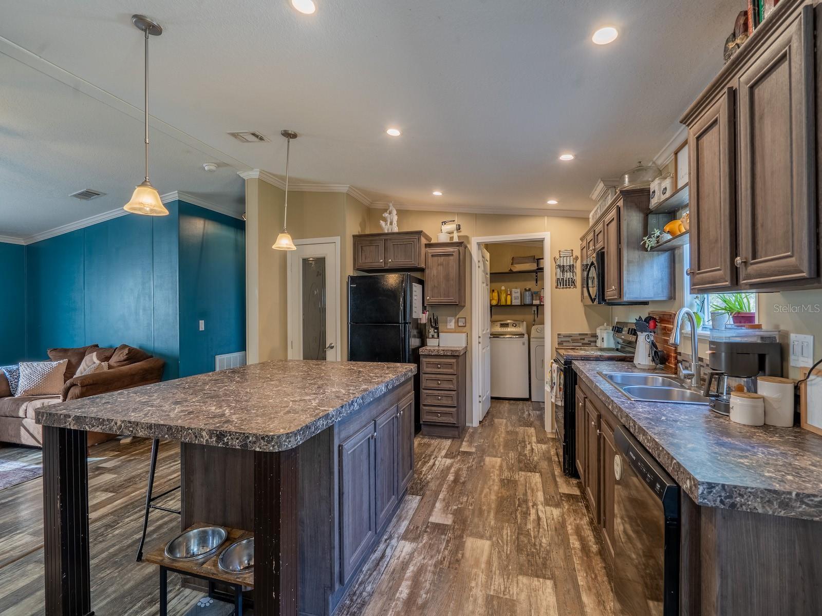 Image 10 of 43 For 22457 130th Court Road