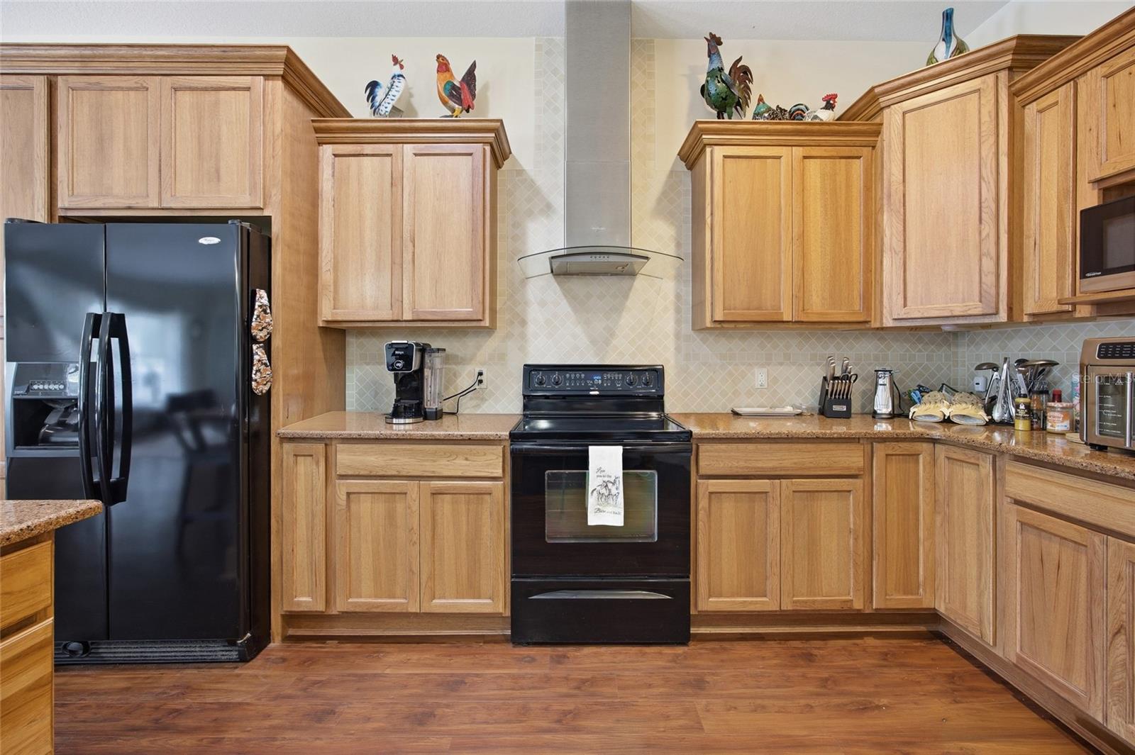 Image 19 of 100 For 10532 27th Avenue