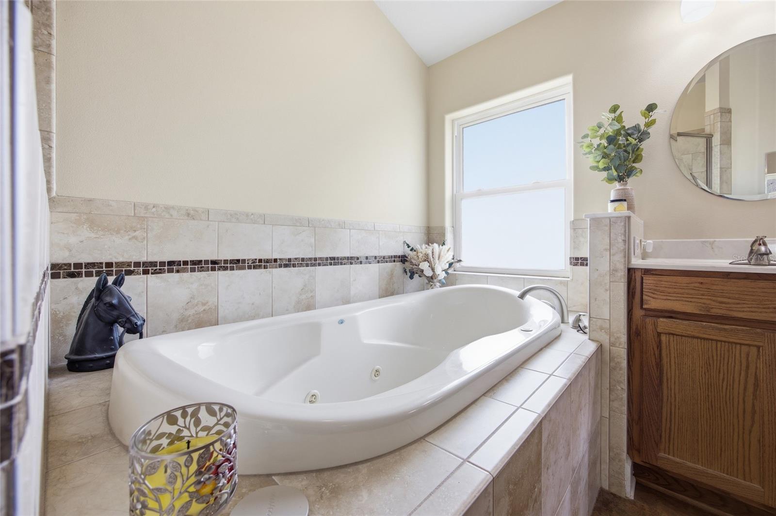 Image 35 of 100 For 10532 27th Avenue