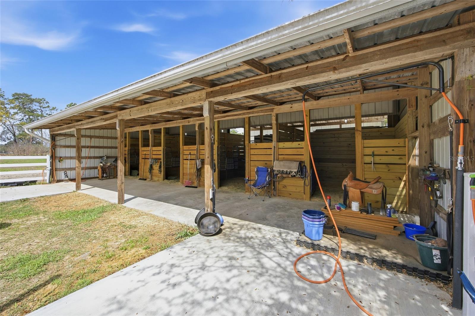 Image 54 of 100 For 10532 27th Avenue