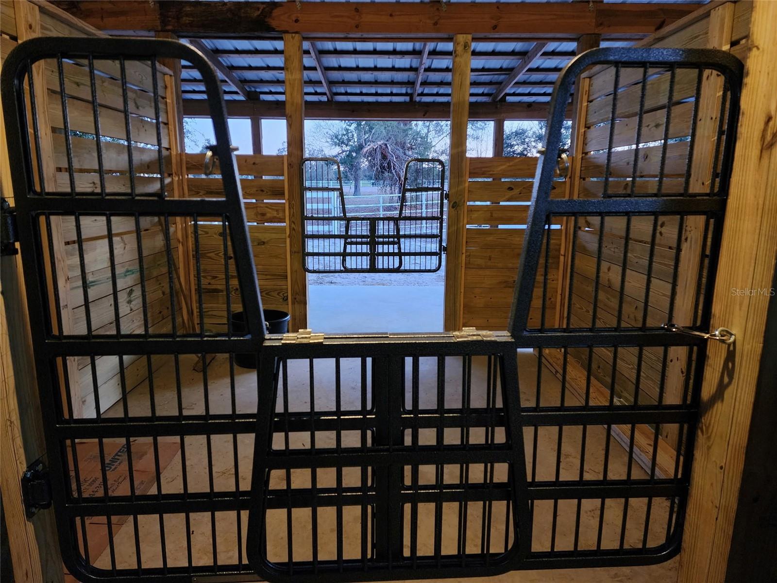 Image 89 of 100 For 10532 27th Avenue