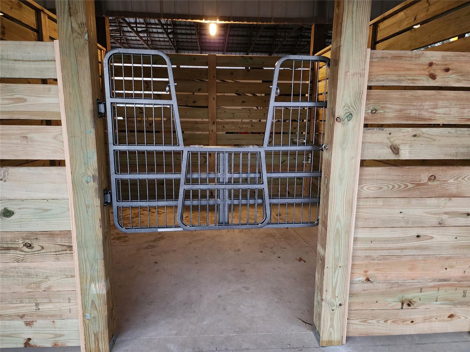 Image 92 of 100 For 10532 27th Avenue