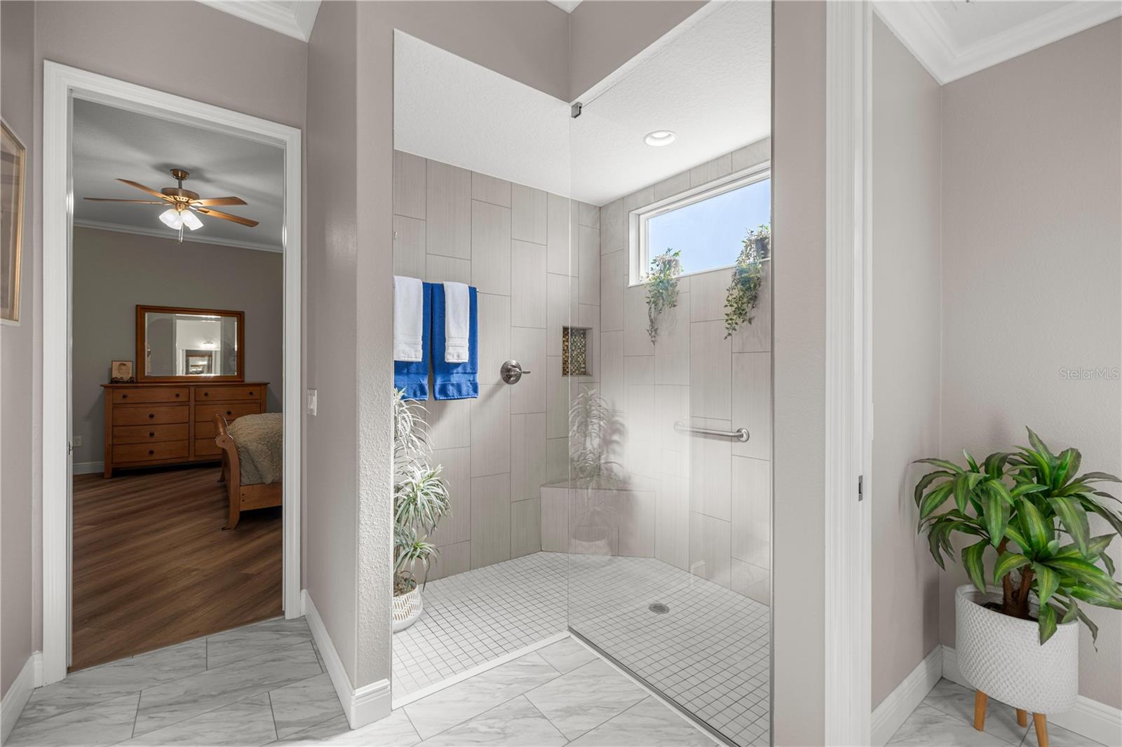 Image 23 of 59 For 5491 Dray Drive