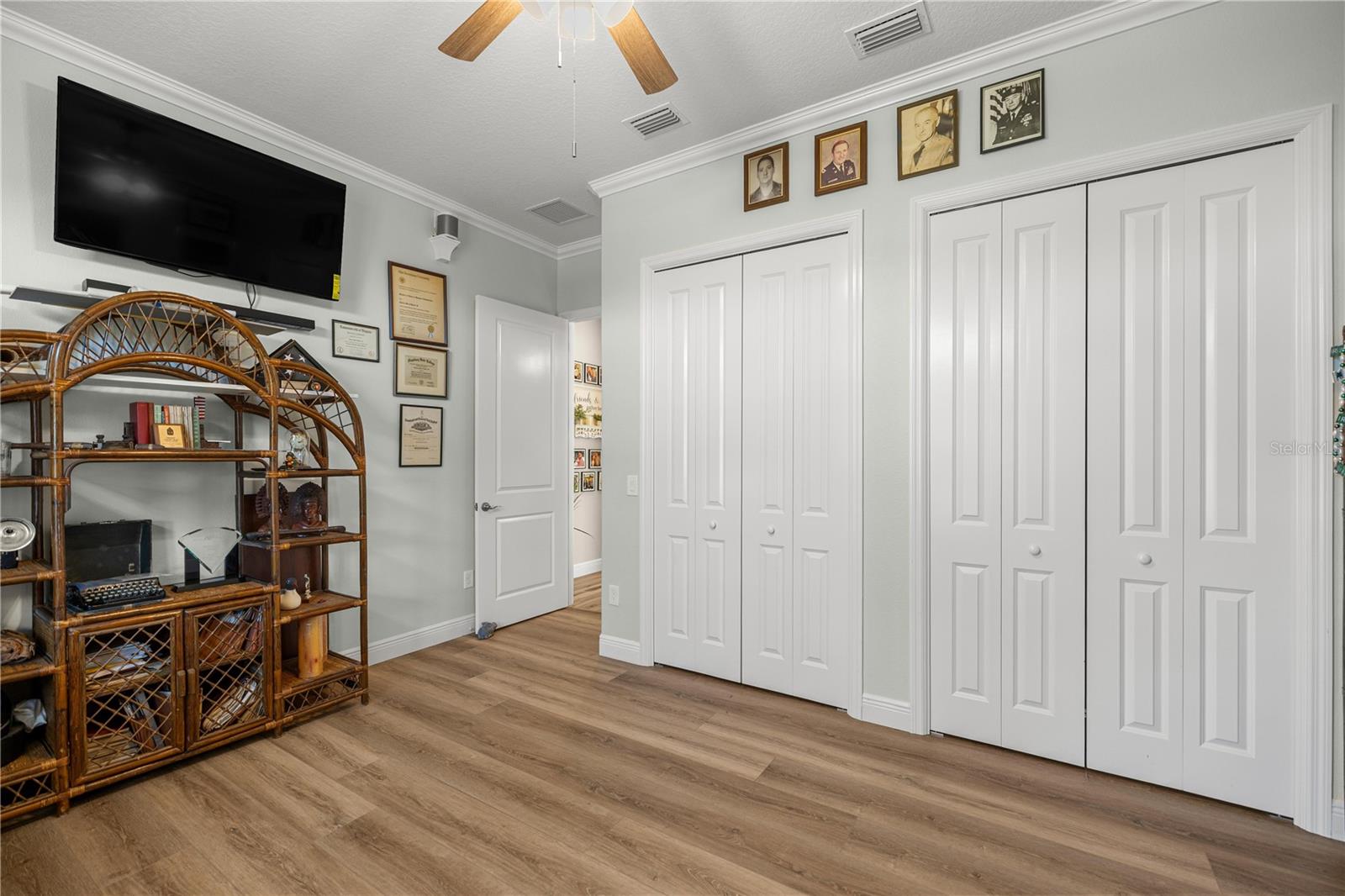 Image 27 of 59 For 5491 Dray Drive