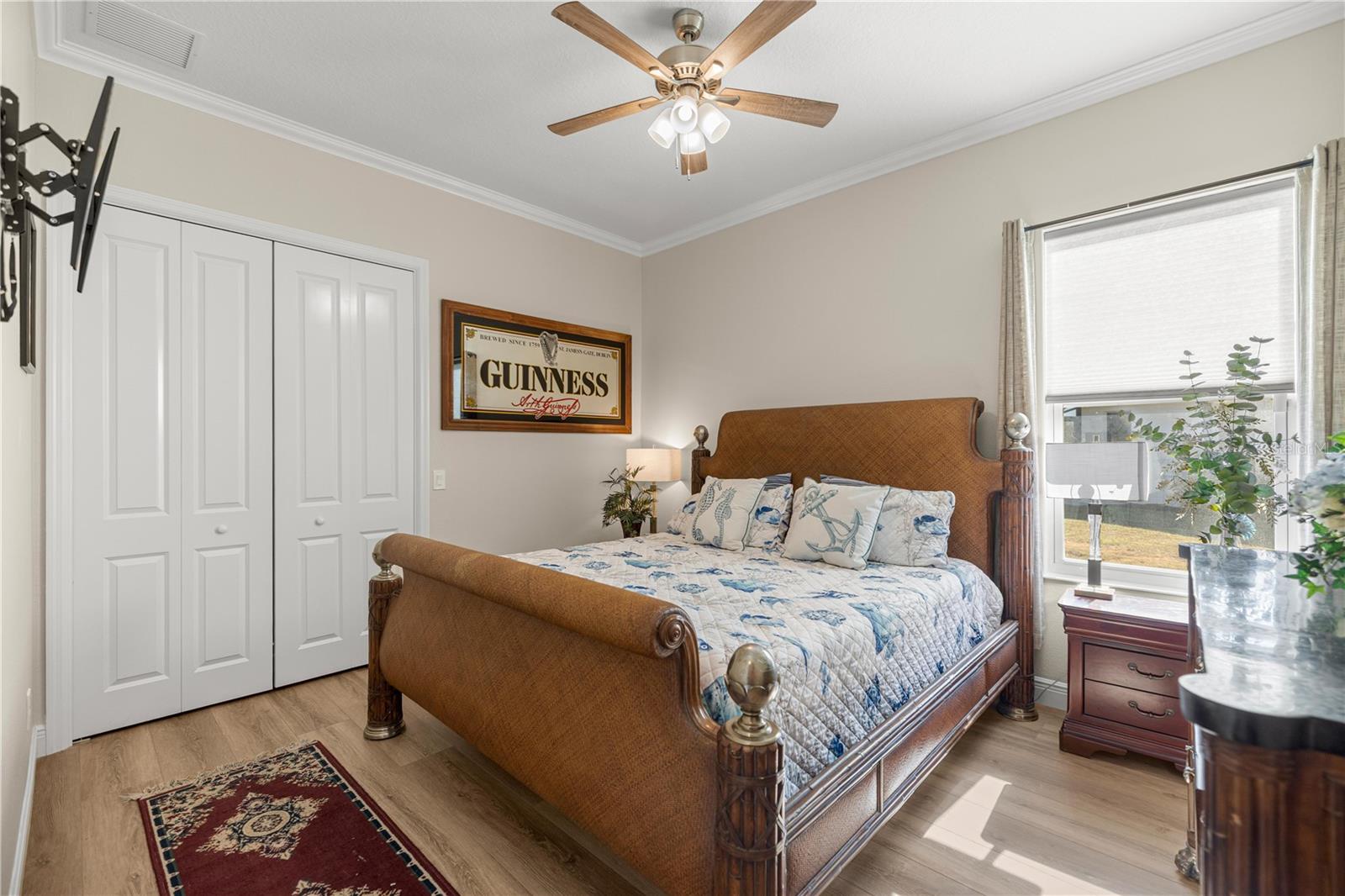 Image 31 of 59 For 5491 Dray Drive