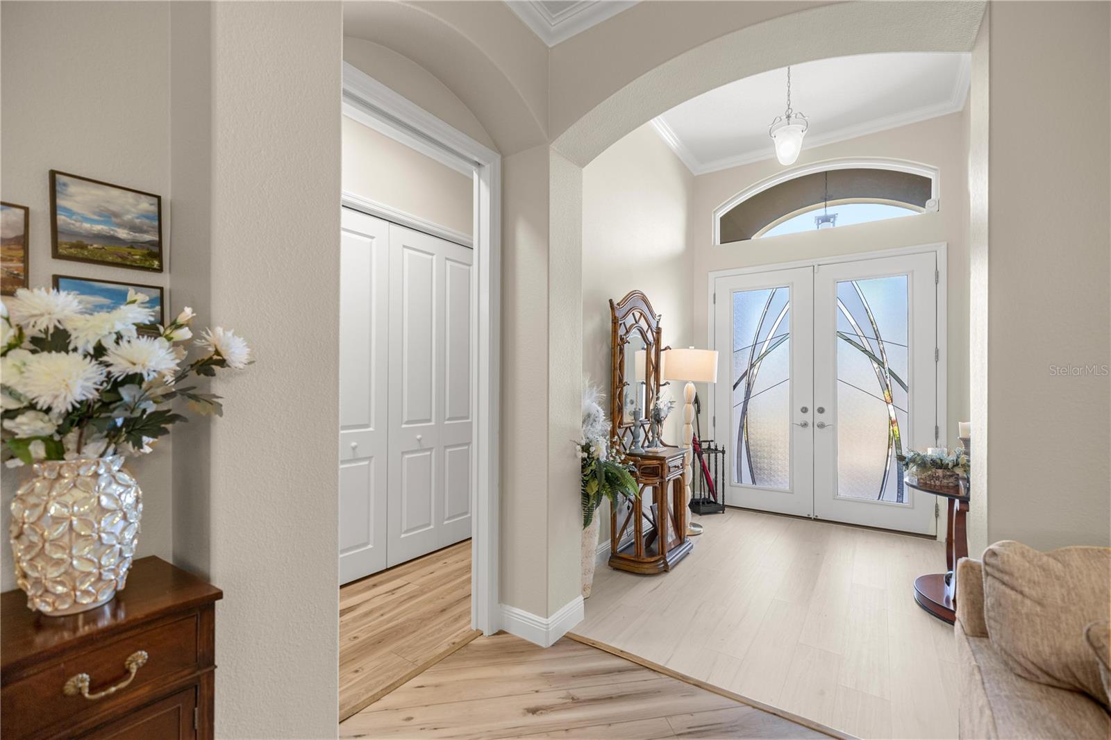 Image 7 of 59 For 5491 Dray Drive