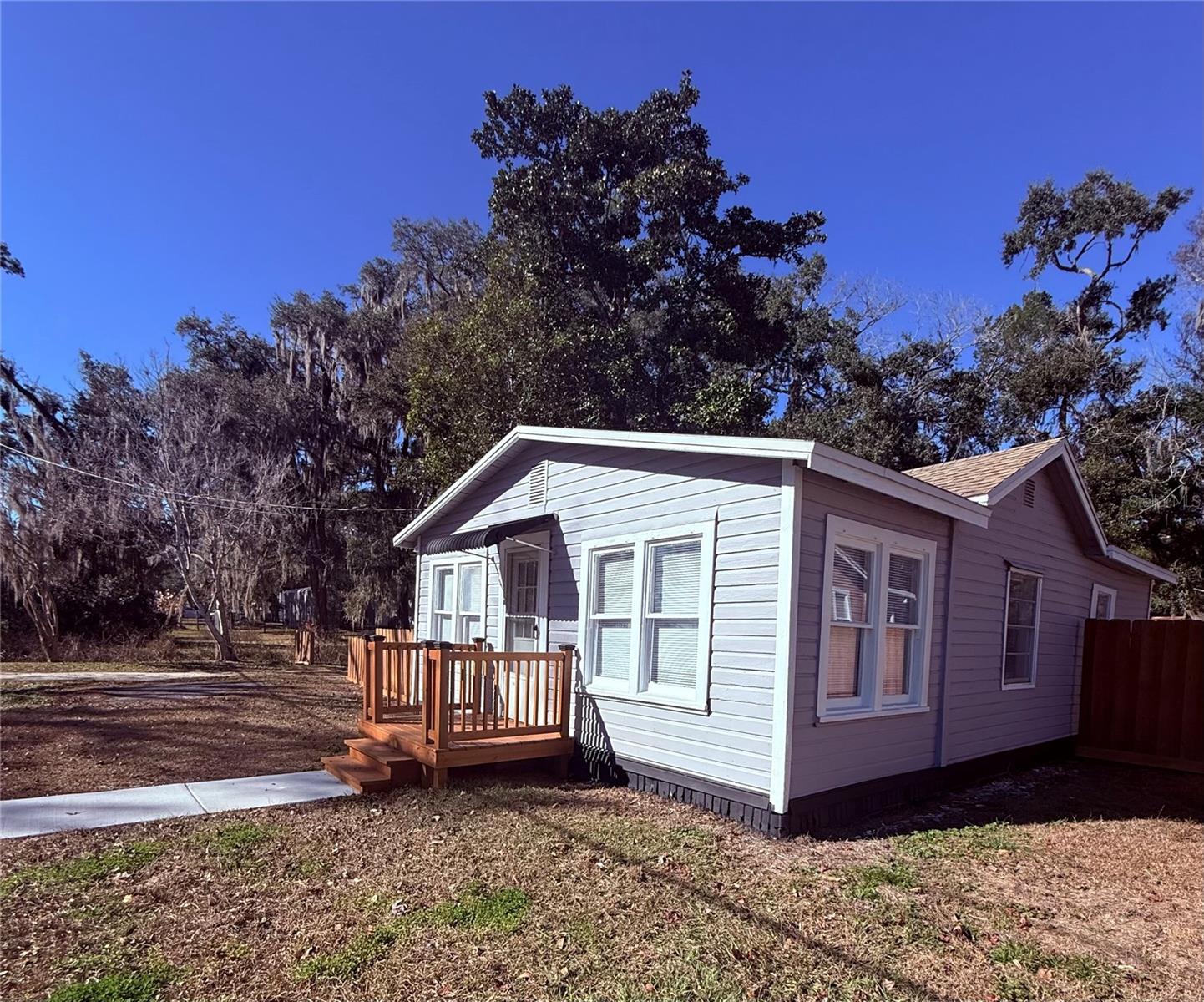 Image 6 of 35 For 19421,19425 Fort Dade Avenue