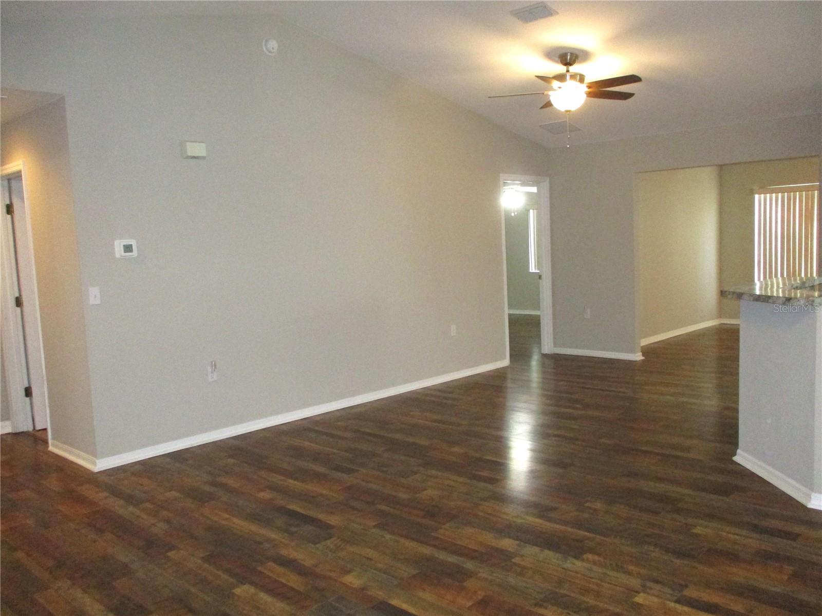 Image 14 of 75 For 11536 140th Loop