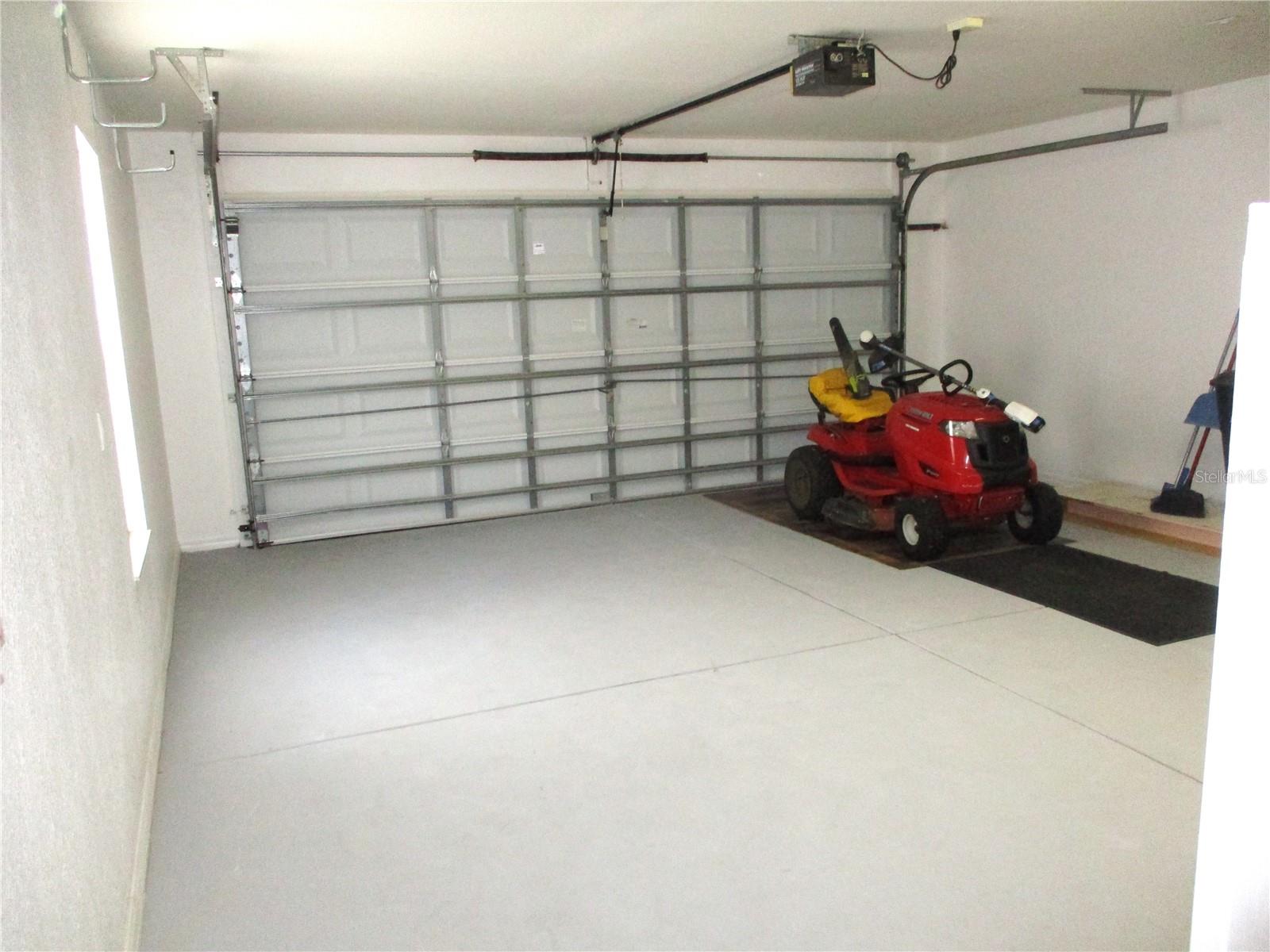 Image 39 of 75 For 11536 140th Loop