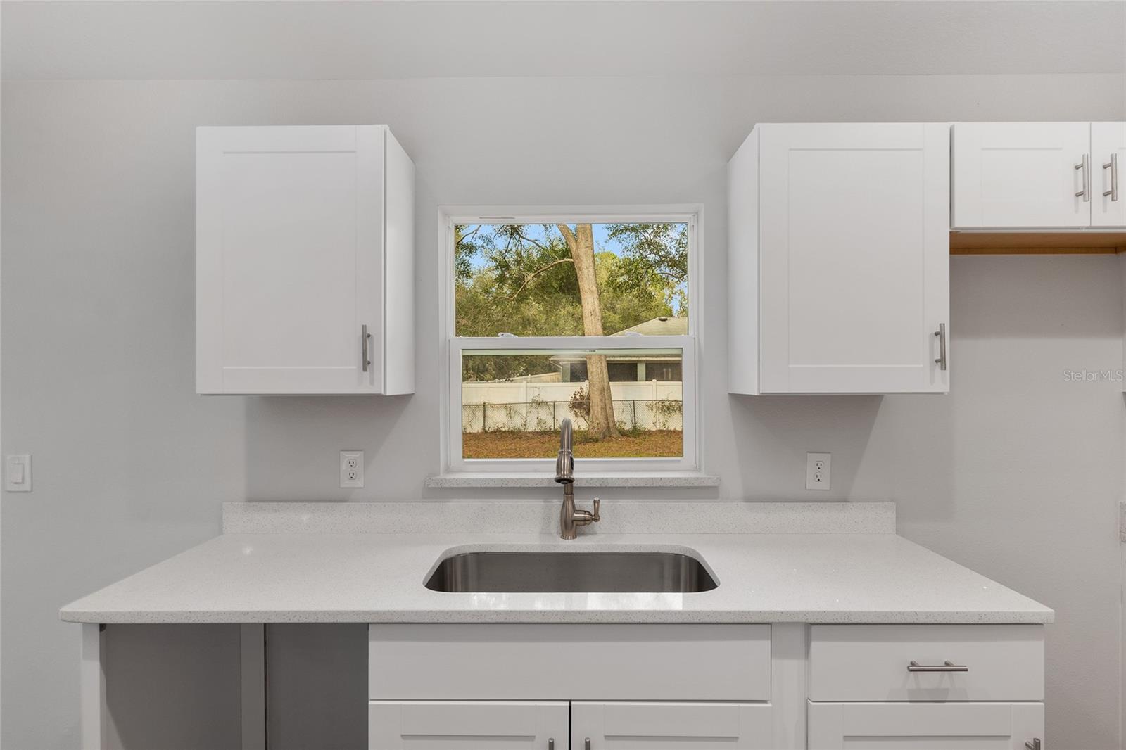 Image 22 of 52 For 24035 Amberjack Avenue