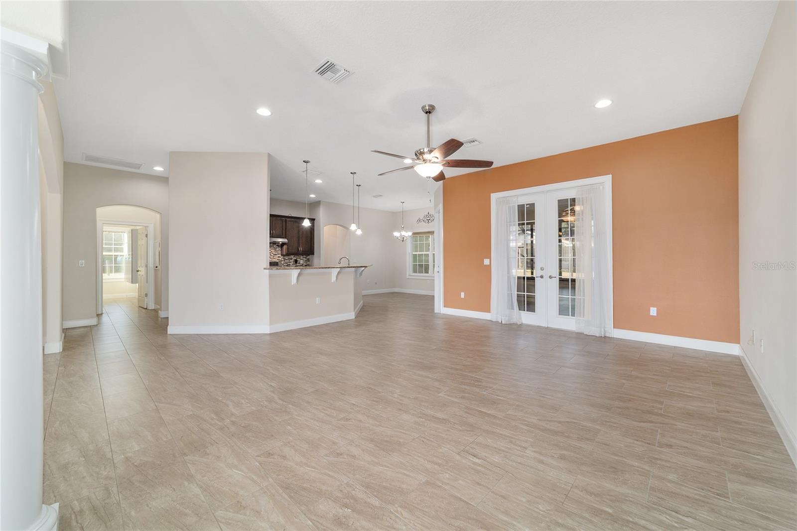 Image 11 of 97 For 465 155th Street Road