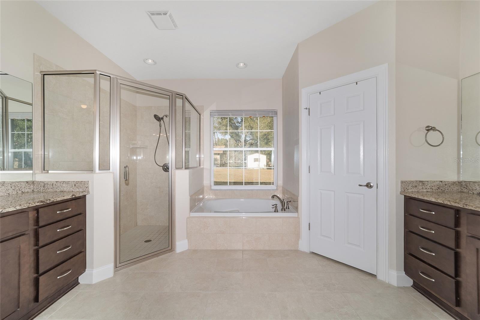 Image 32 of 97 For 465 155th Street Road