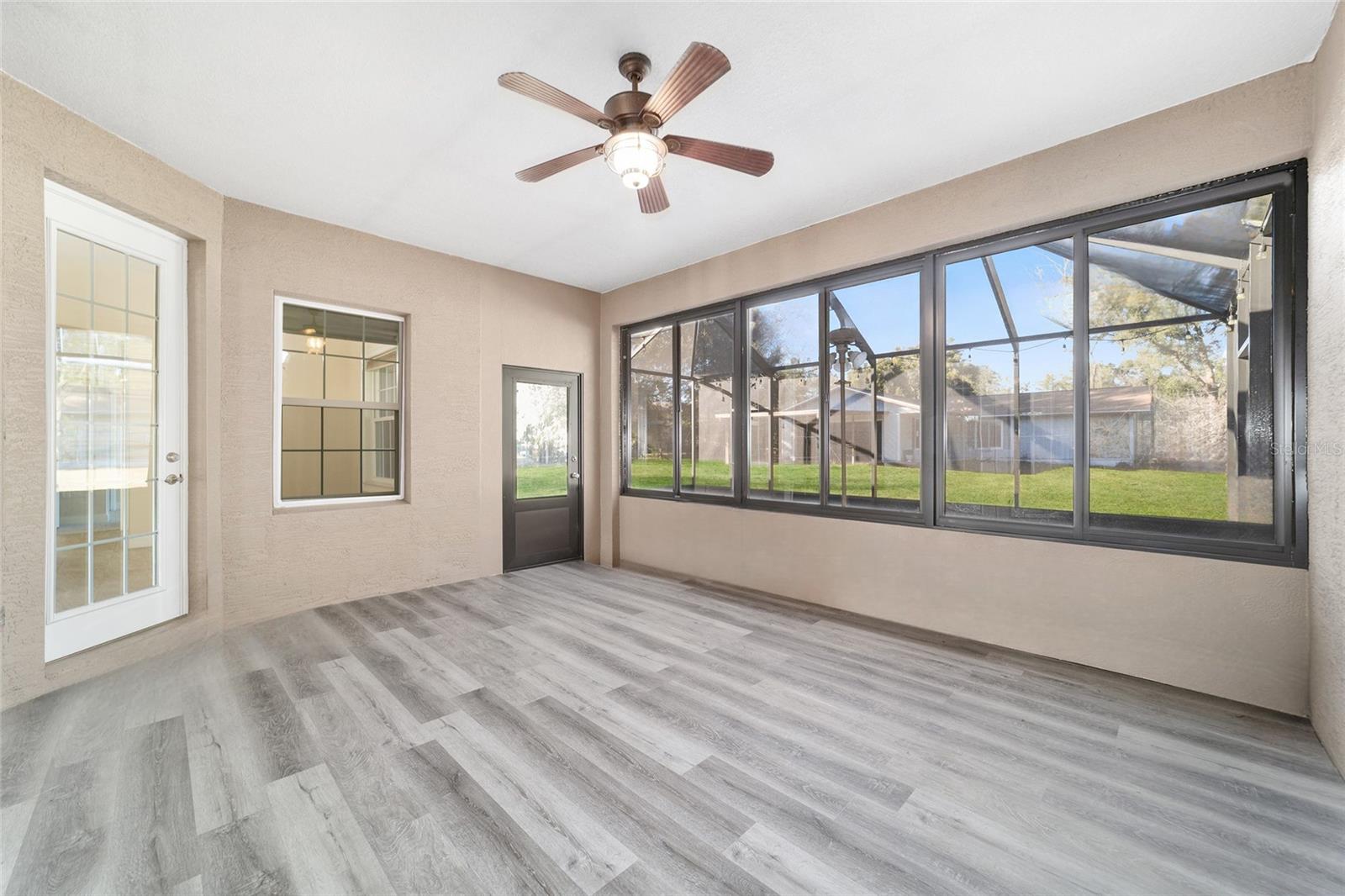 Image 45 of 97 For 465 155th Street Road