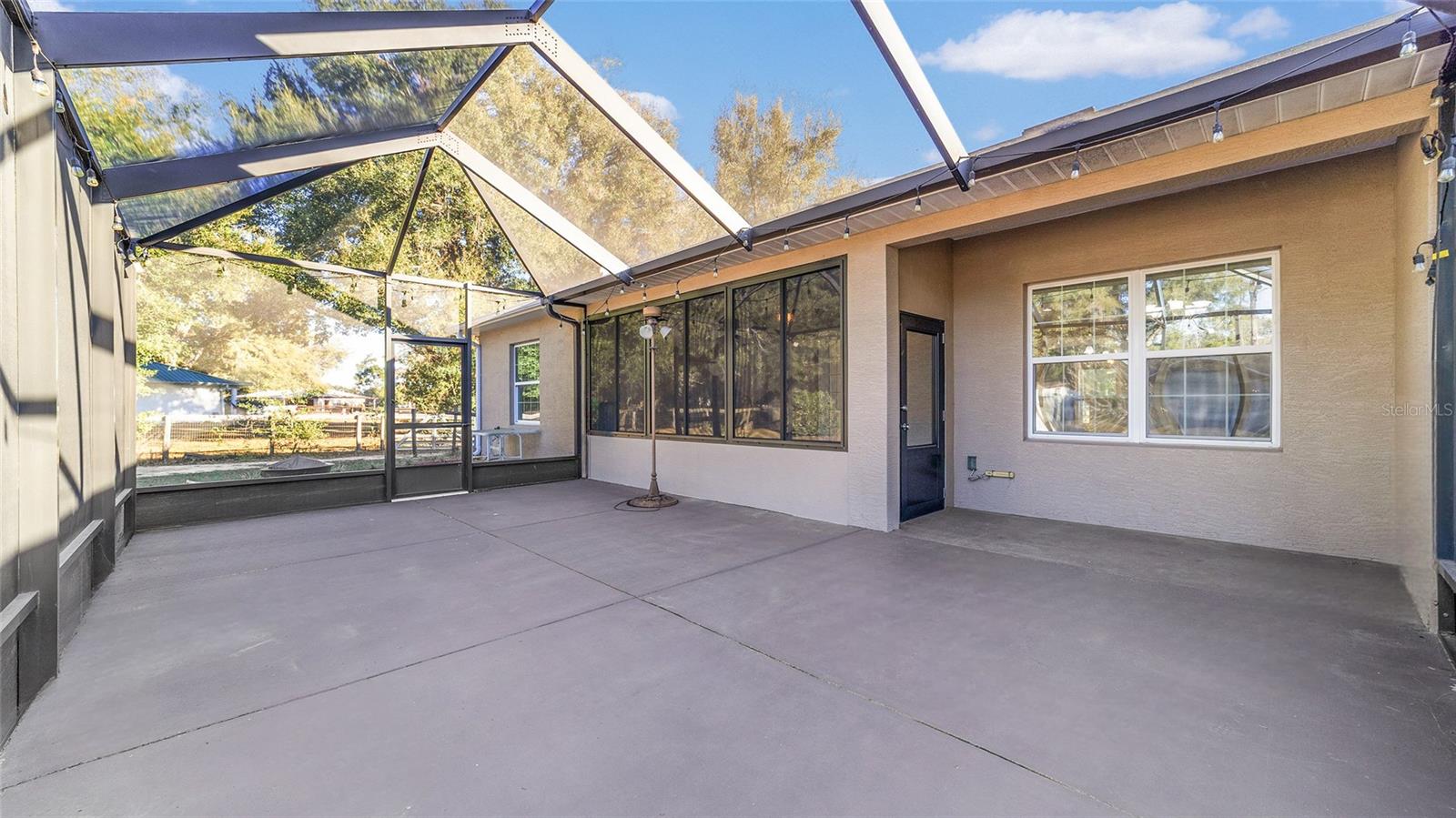 Image 47 of 97 For 465 155th Street Road