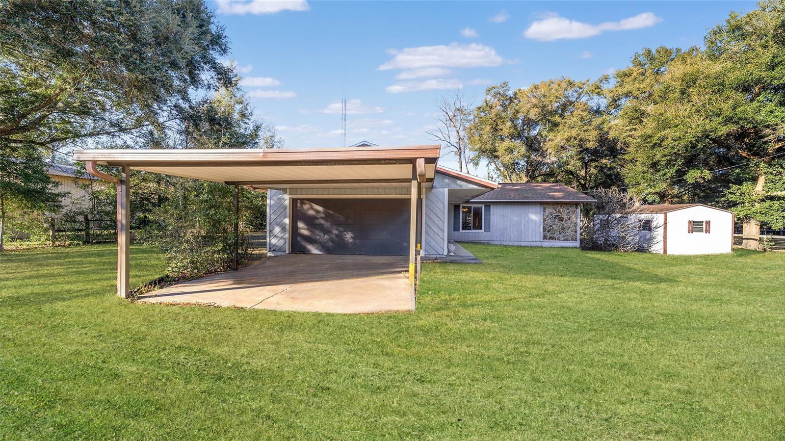 Image 55 of 97 For 465 155th Street Road