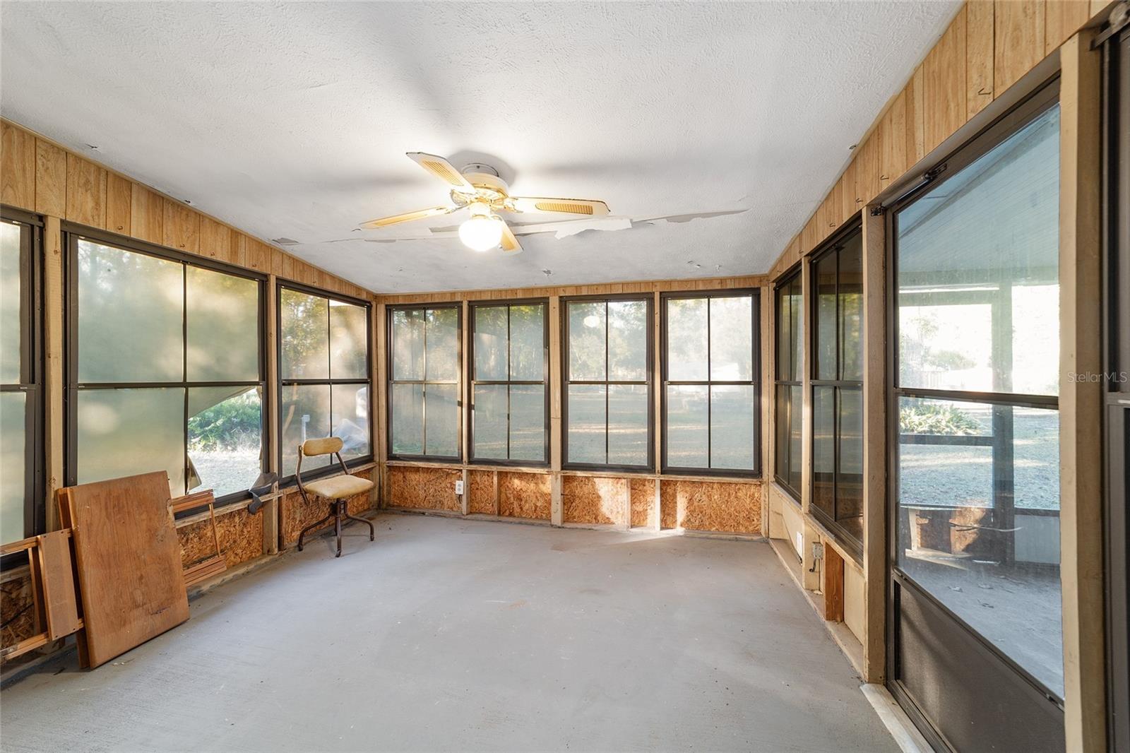 Image 79 of 97 For 465 155th Street Road