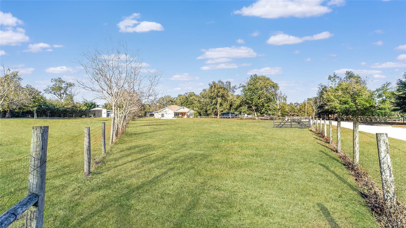 Image 93 of 97 For 465 155th Street Road