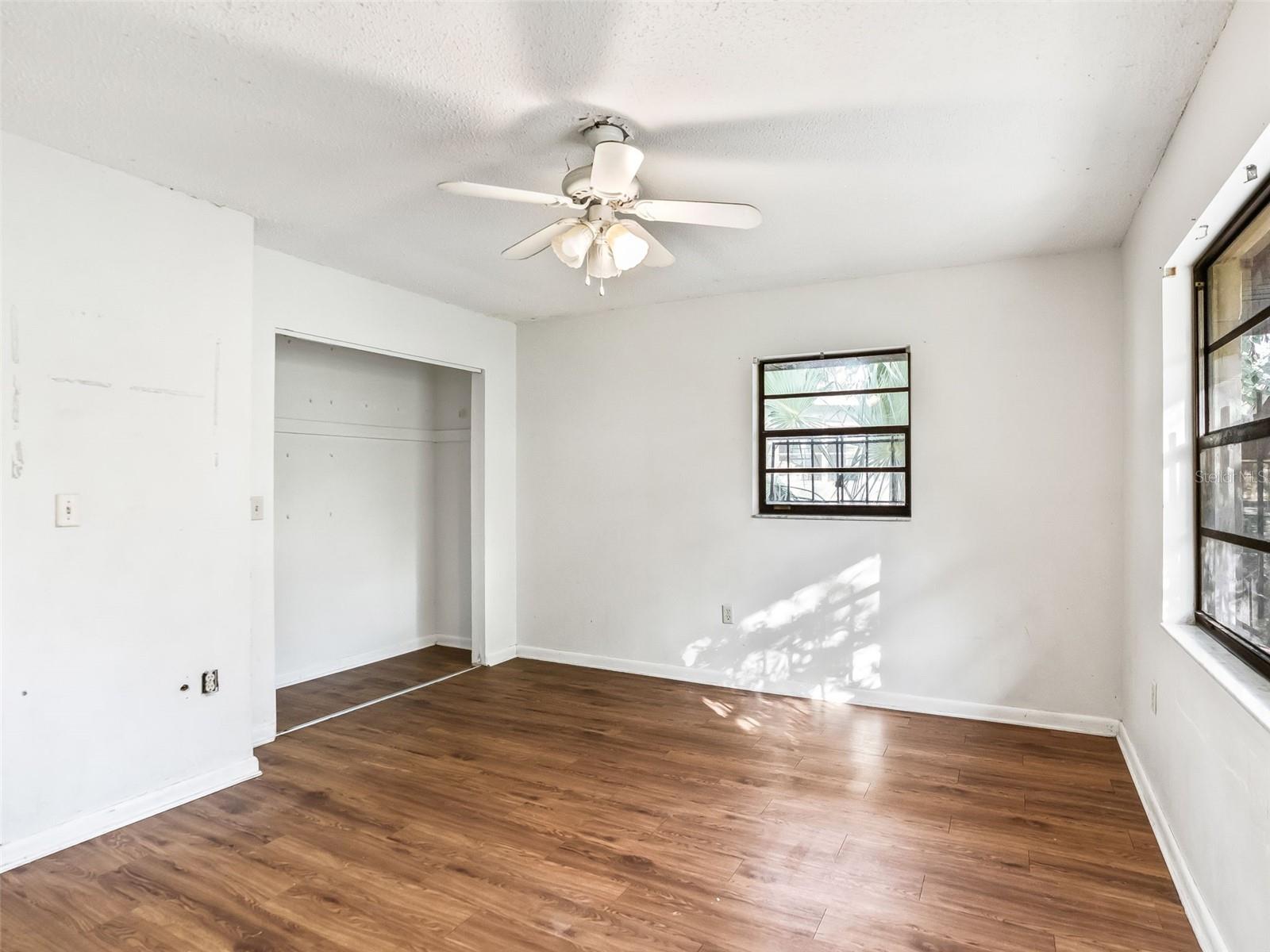 Image 16 of 42 For 803 9th Avenue