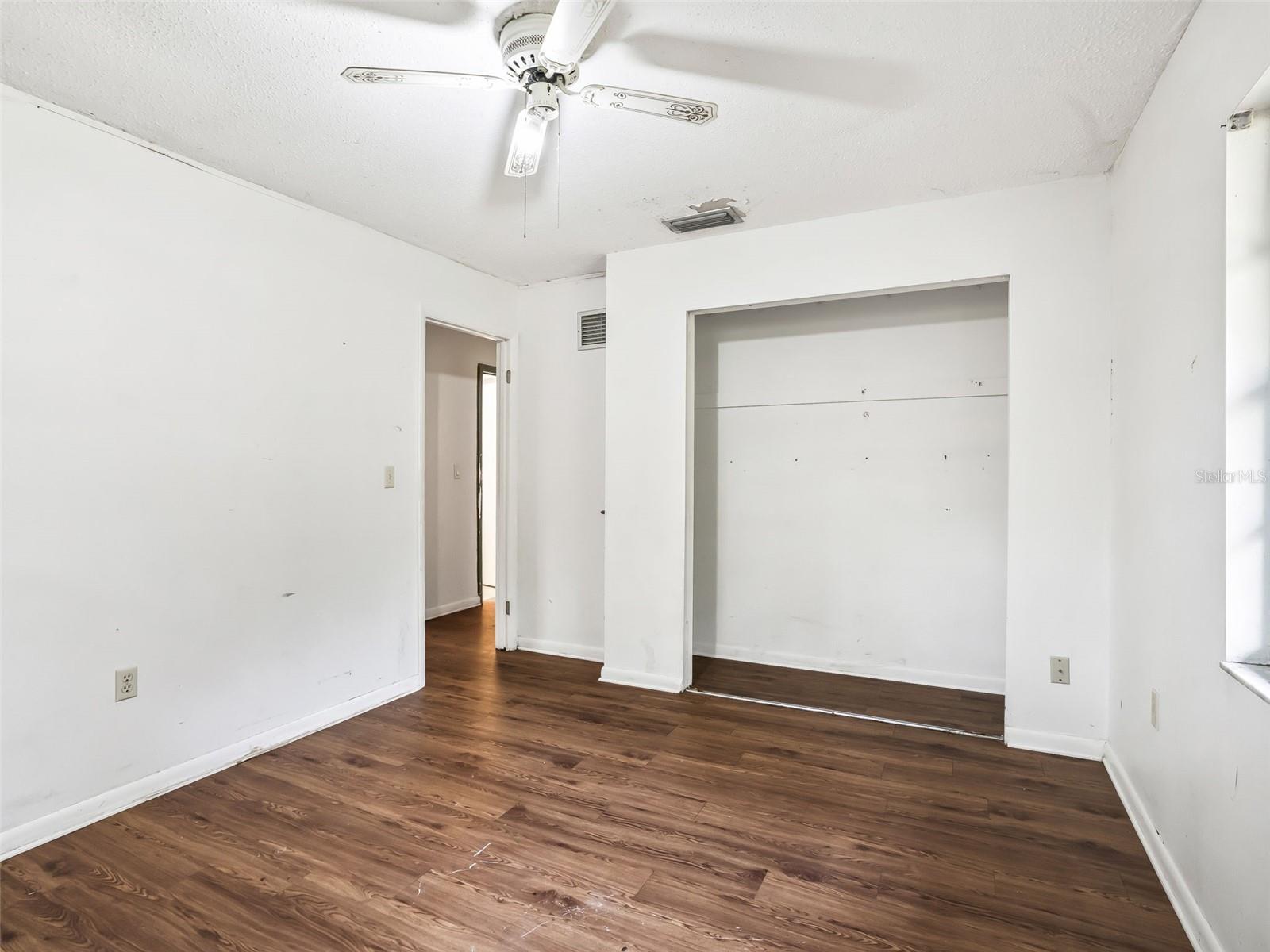 Image 20 of 42 For 803 9th Avenue