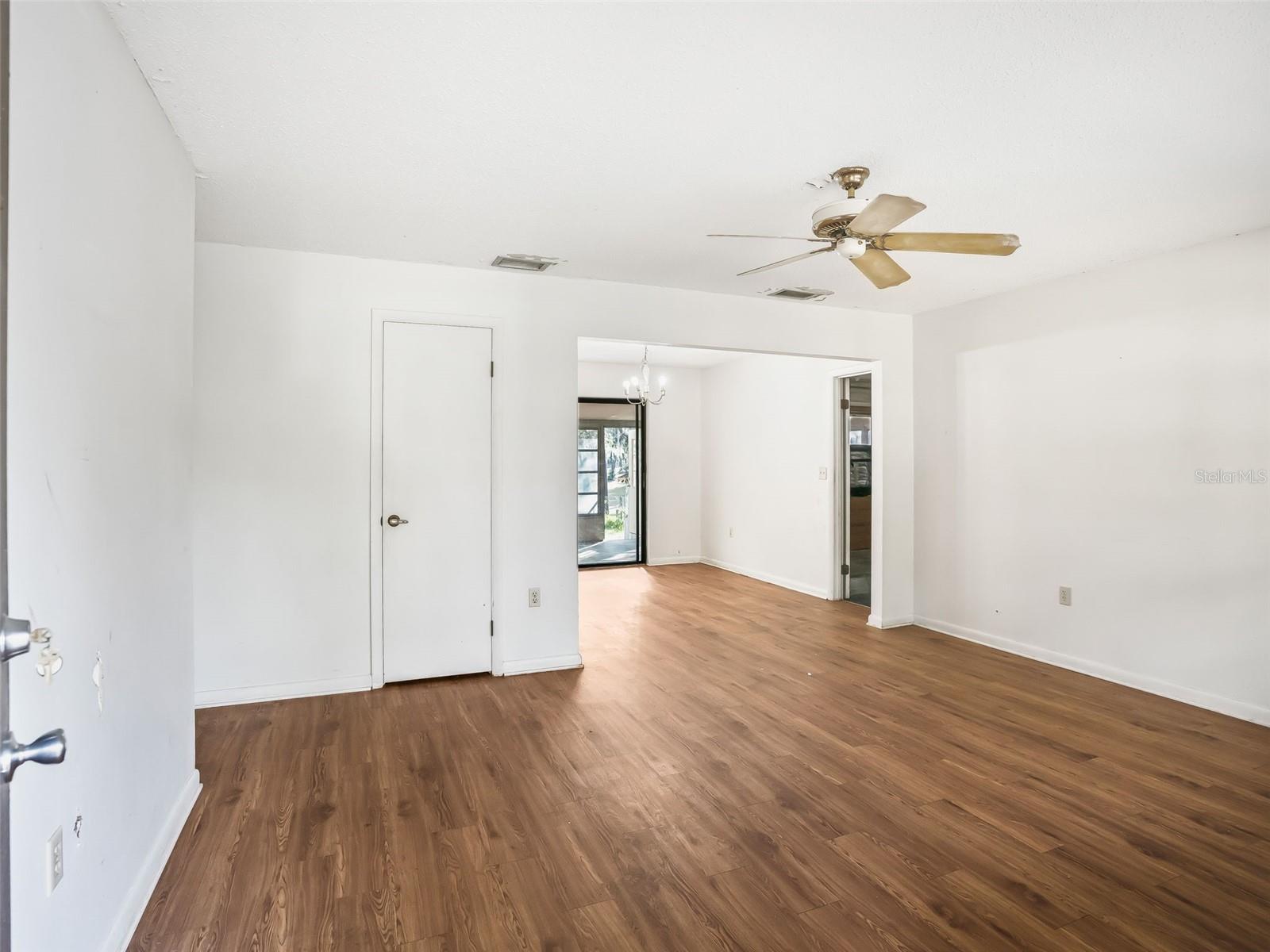 Image 4 of 42 For 803 9th Avenue