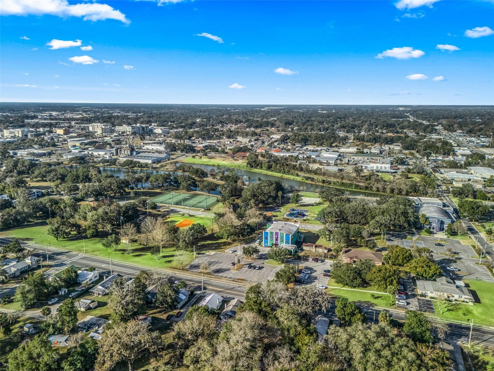 Image 41 of 42 For 803 9th Avenue