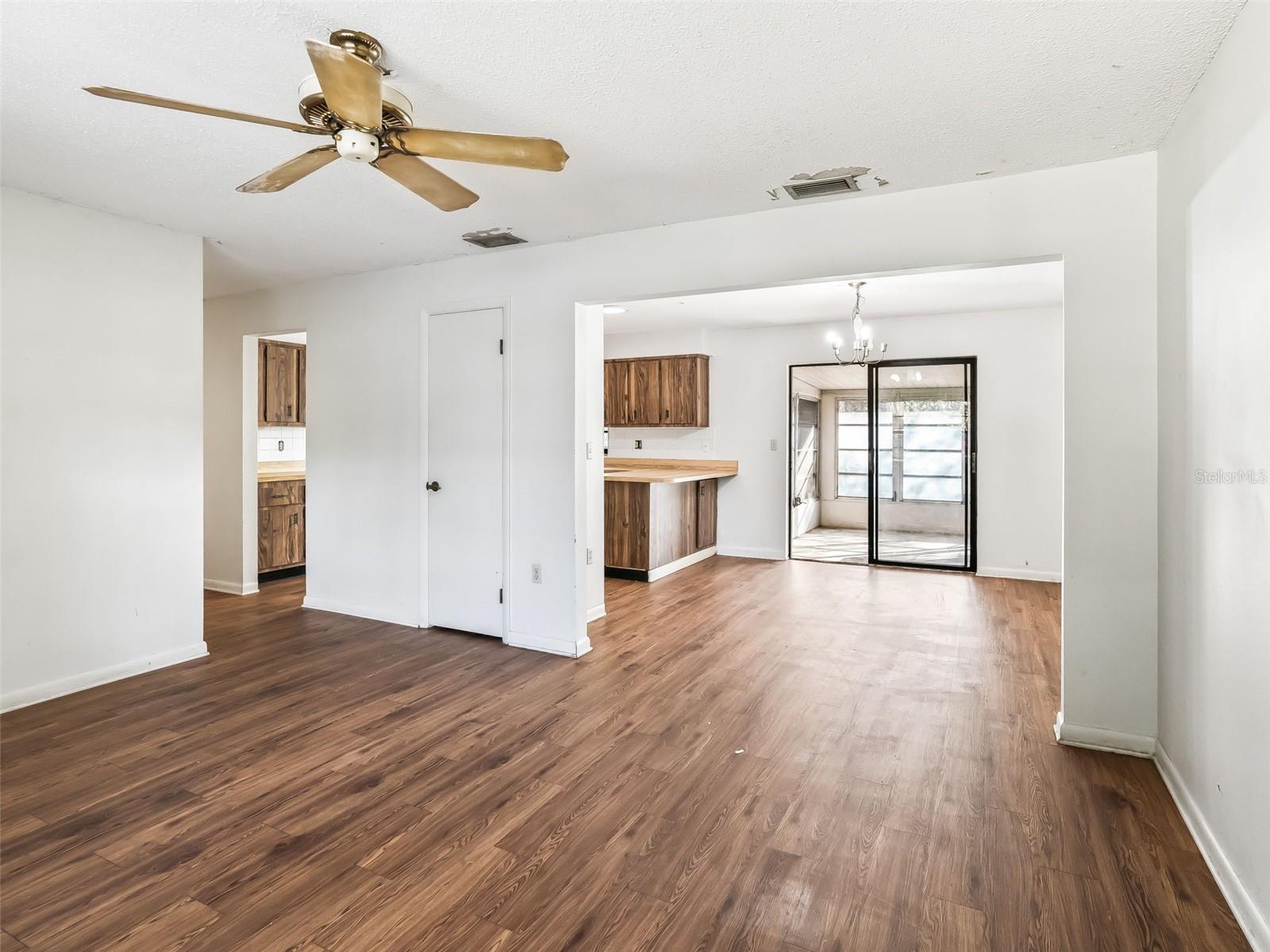 Image 7 of 42 For 803 9th Avenue