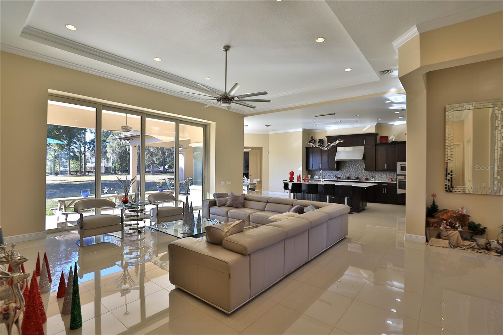 Image 10 of 32 For 1145 63rd Court