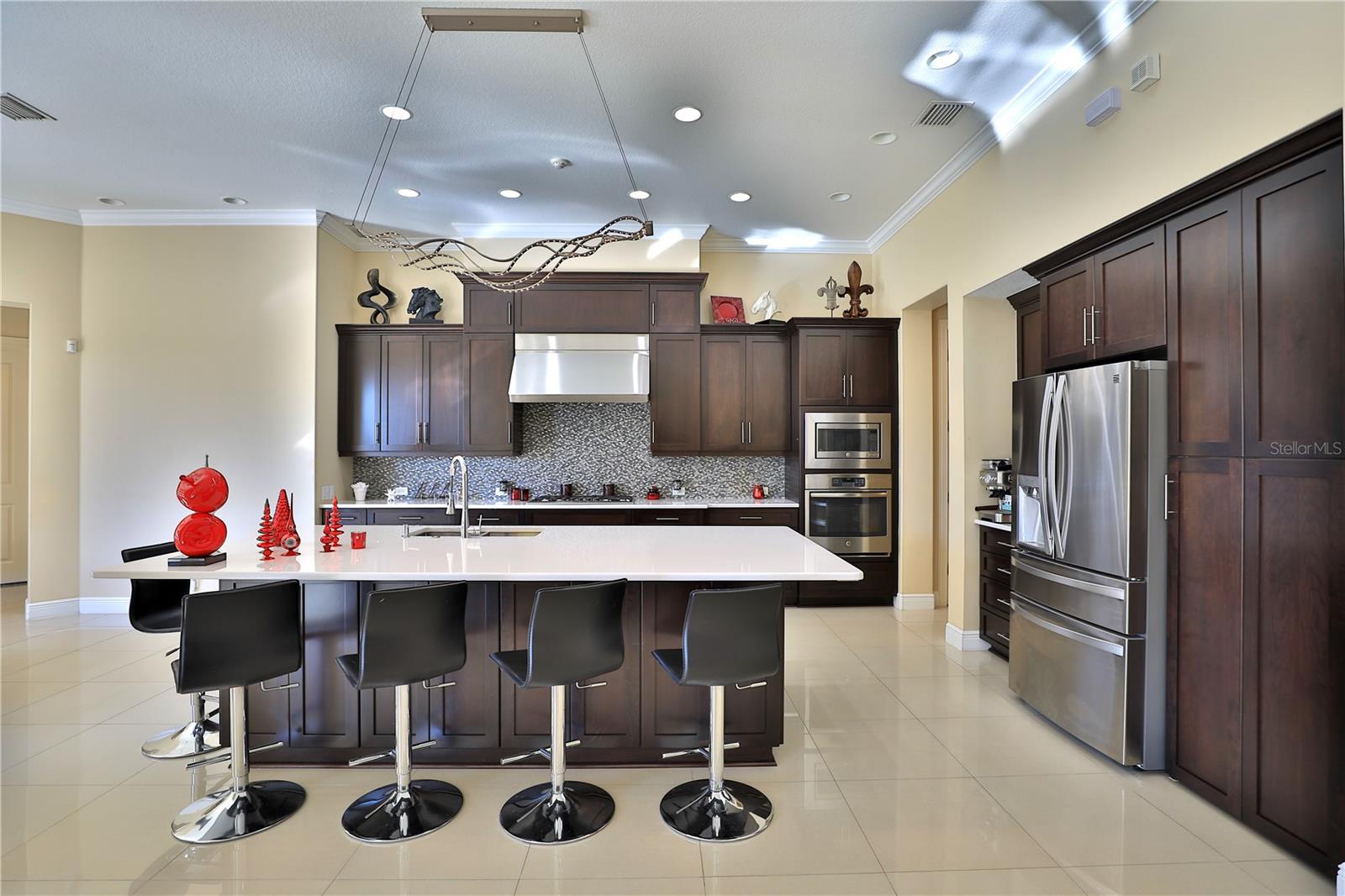 Image 14 of 32 For 1145 63rd Court