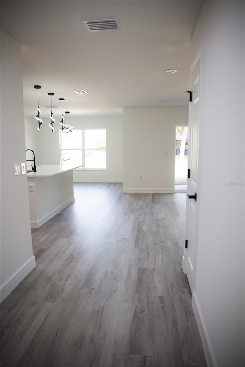 Image 6 of 45 For 91 Juniper Trail