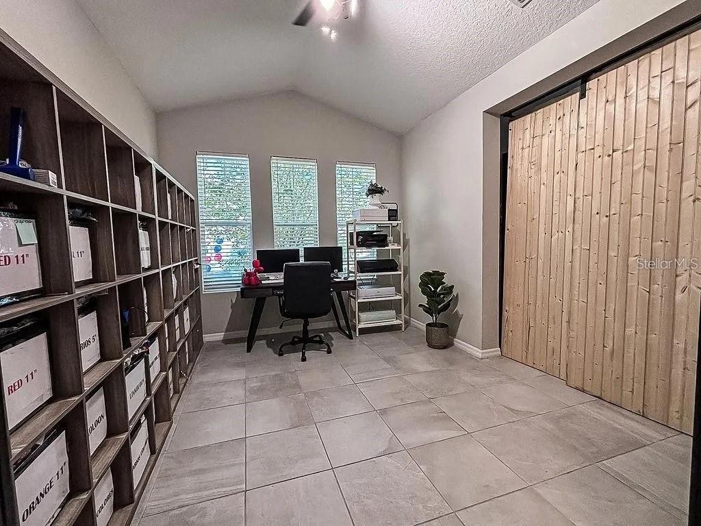 Image 15 of 31 For 2436 Varenna Loop