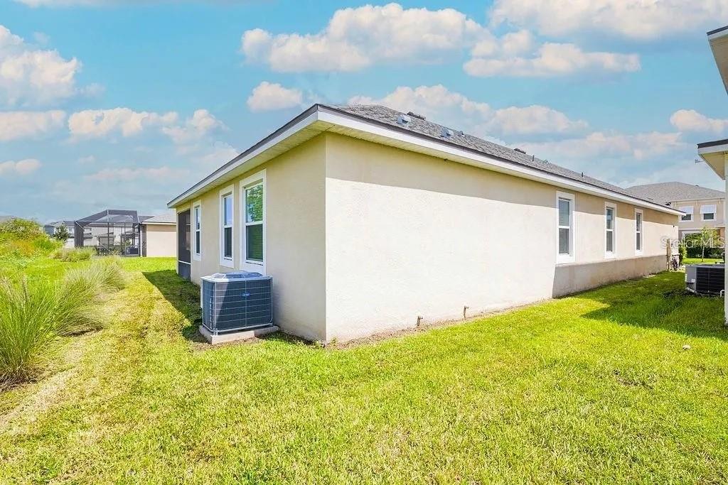 Image 20 of 31 For 2436 Varenna Loop