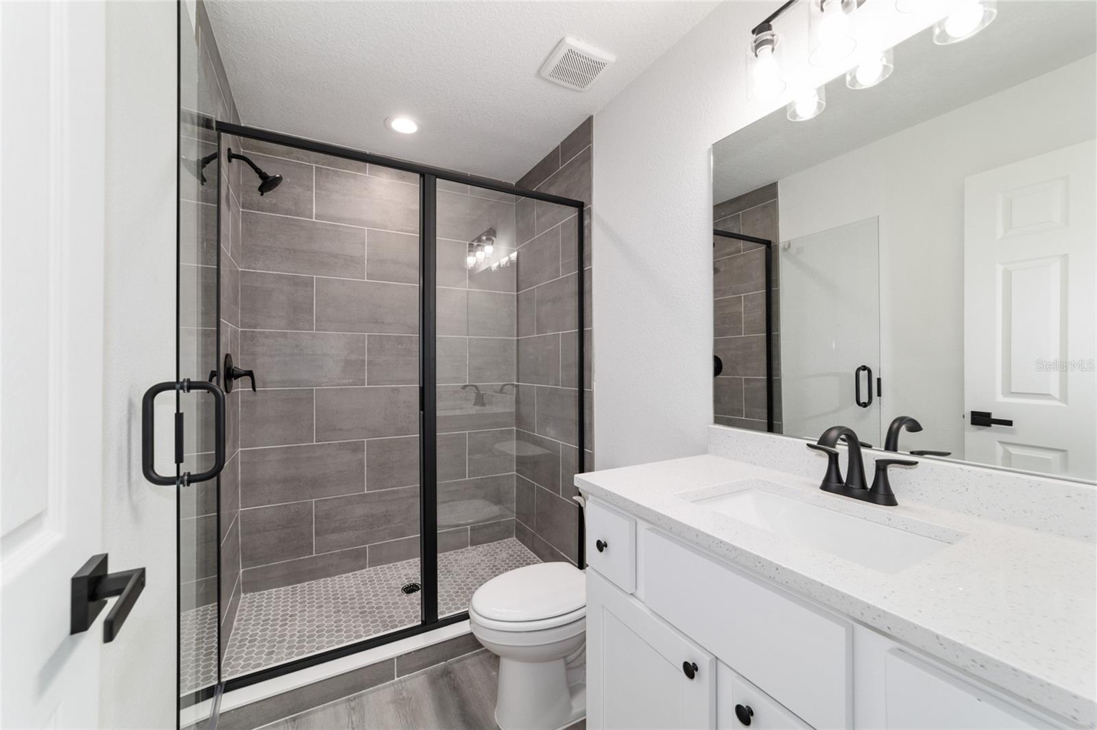 Image 7 of 37 For 1922 Little Cliffs Drive