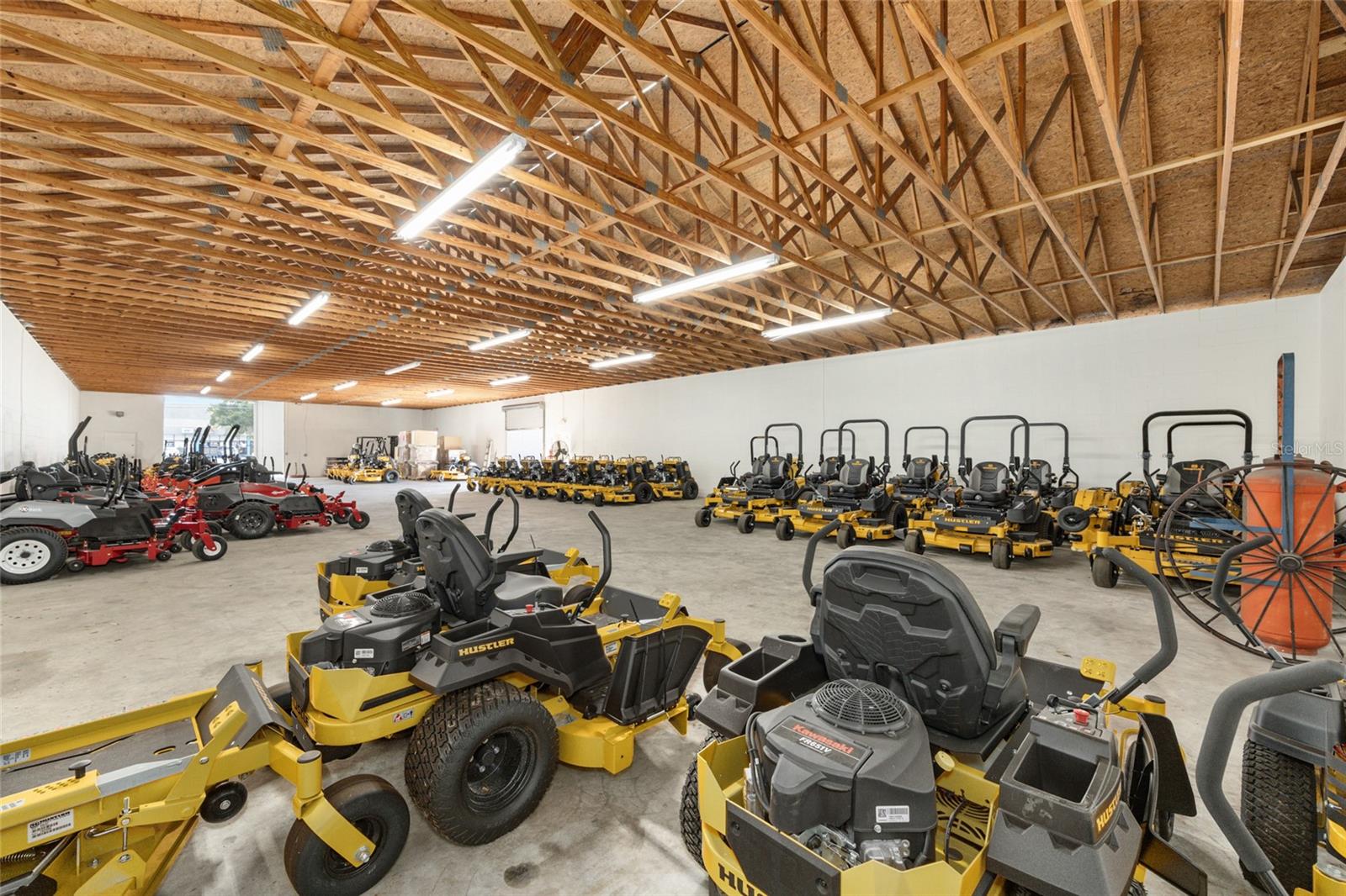 Image 30 of 44 For 818 North Magnolia Ave