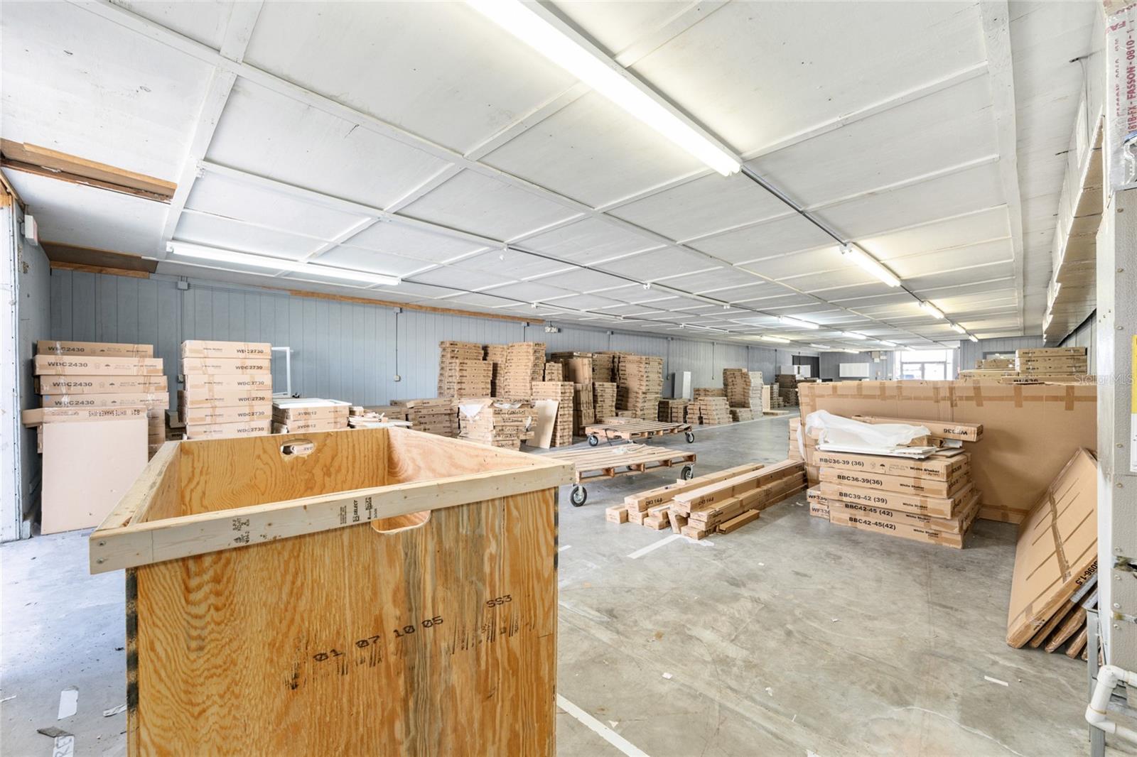 Image 33 of 44 For 818 North Magnolia Ave