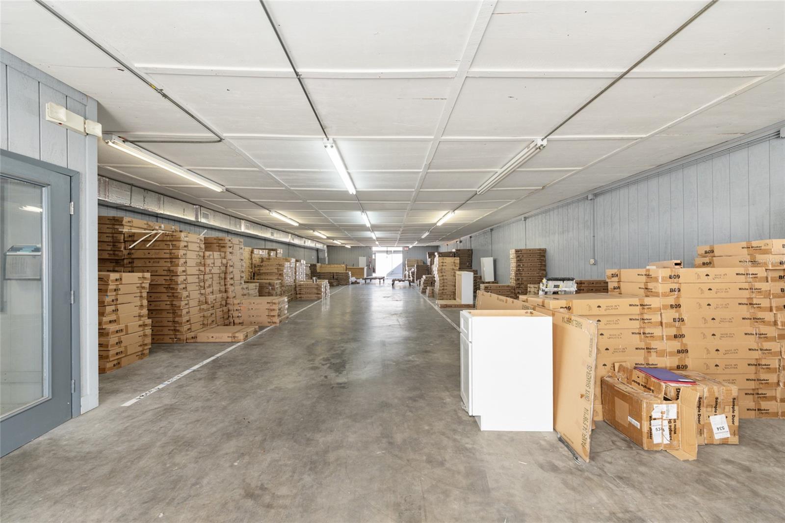 Image 34 of 44 For 818 North Magnolia Ave