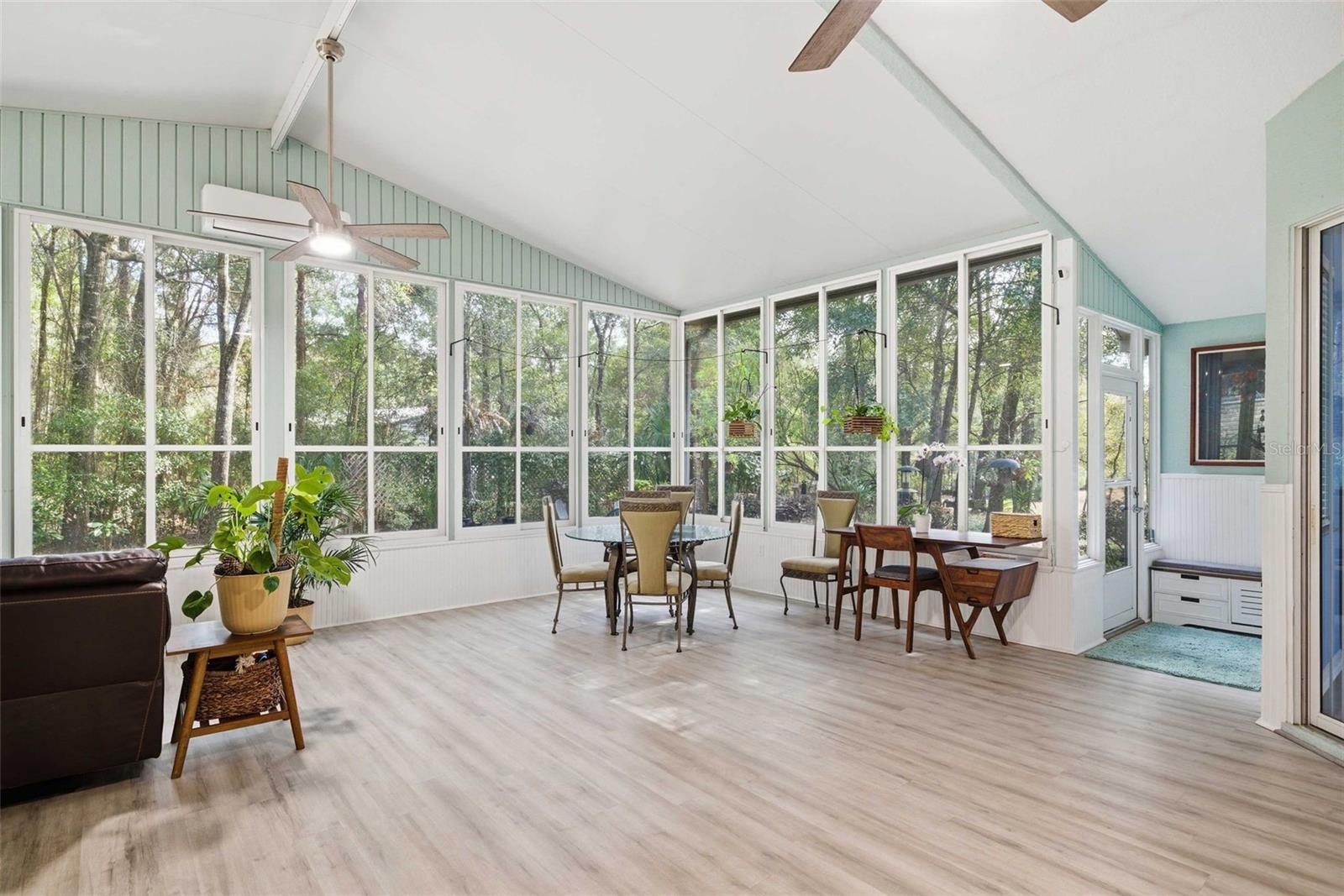 Image 18 of 85 For 9925 203rd Circle