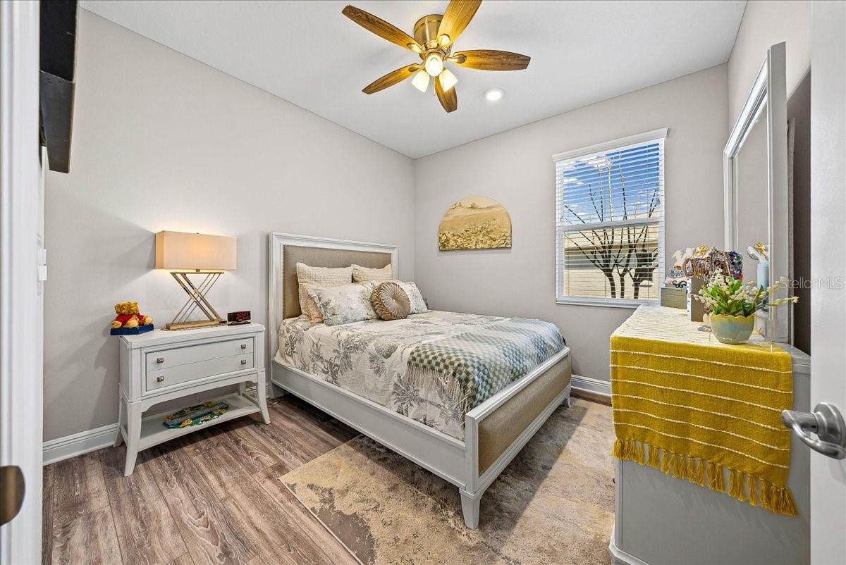 Image 12 of 62 For 10127 97th Lane