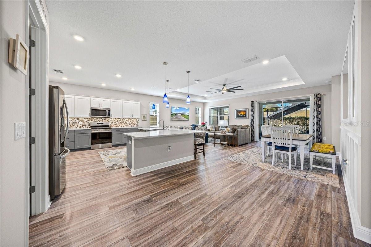 Image 14 of 62 For 10127 97th Lane