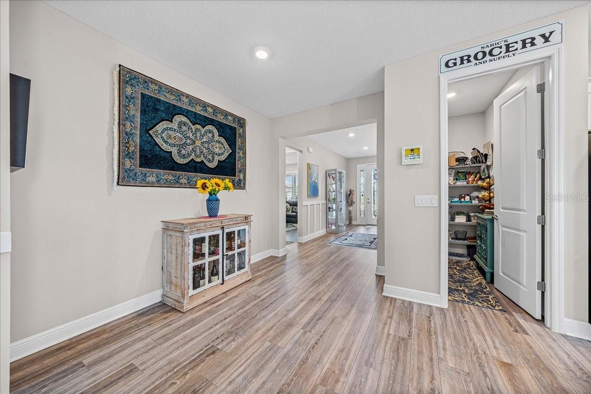 Image 26 of 62 For 10127 97th Lane