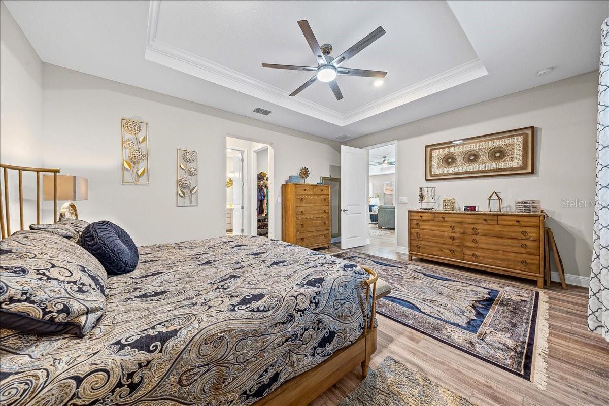 Image 31 of 62 For 10127 97th Lane