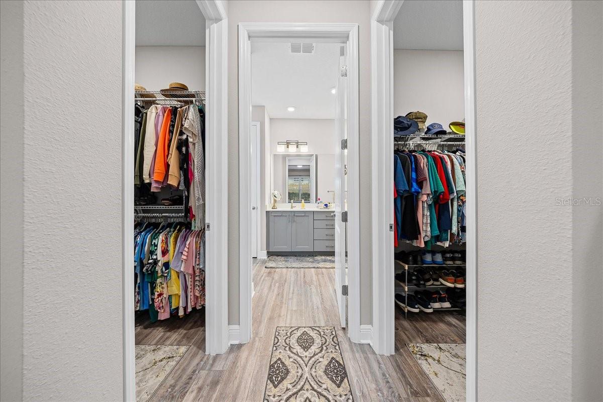 Image 32 of 62 For 10127 97th Lane