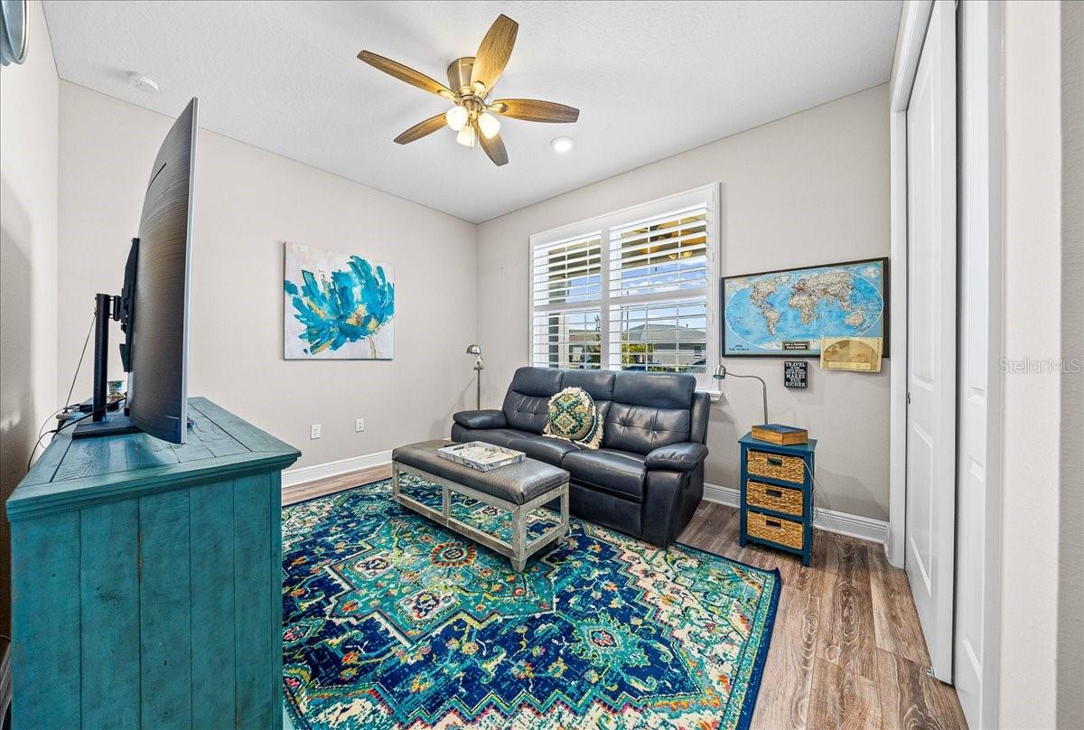 Image 9 of 62 For 10127 97th Lane