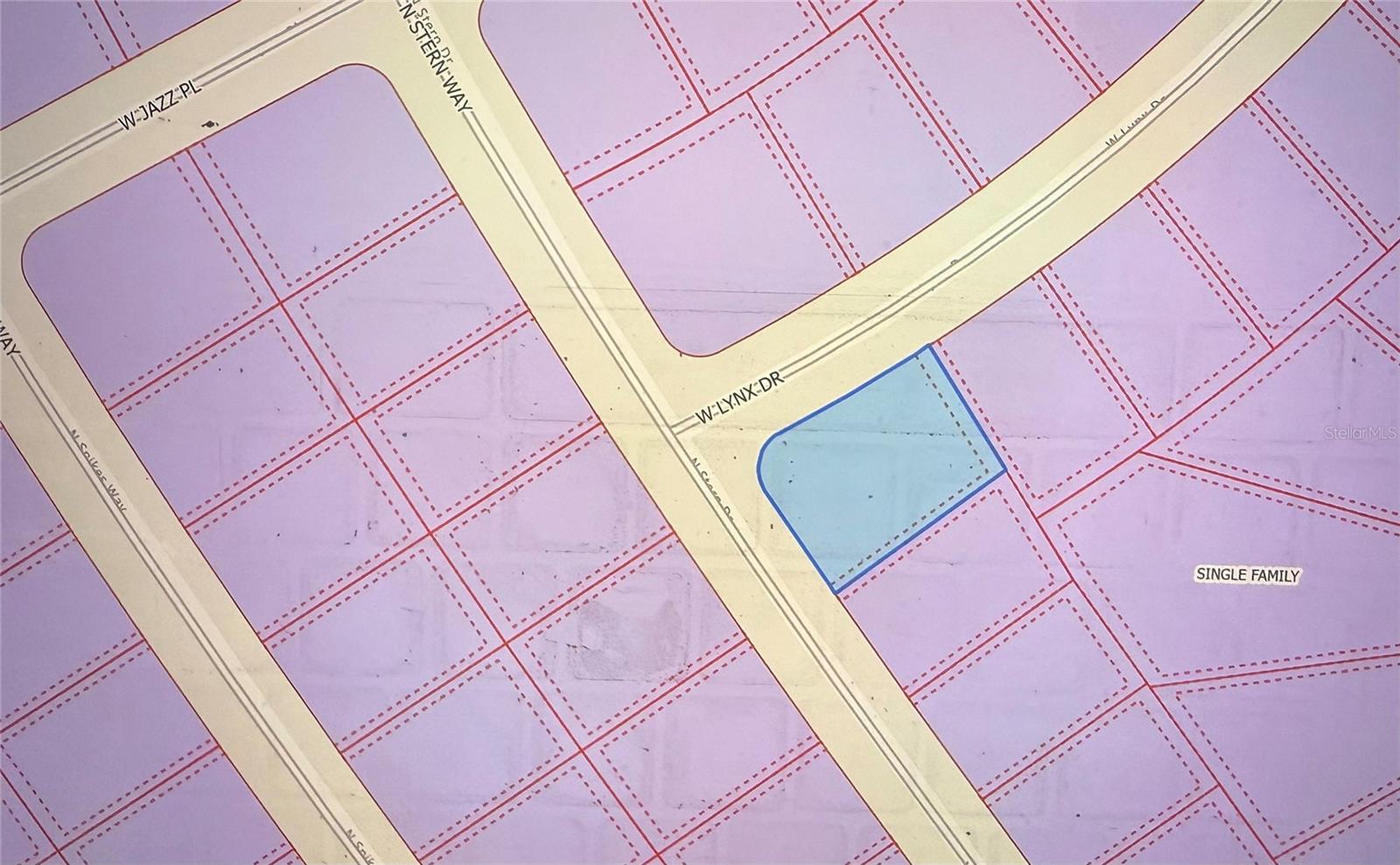 Listing photo id 0 for 94 Lynx Drive