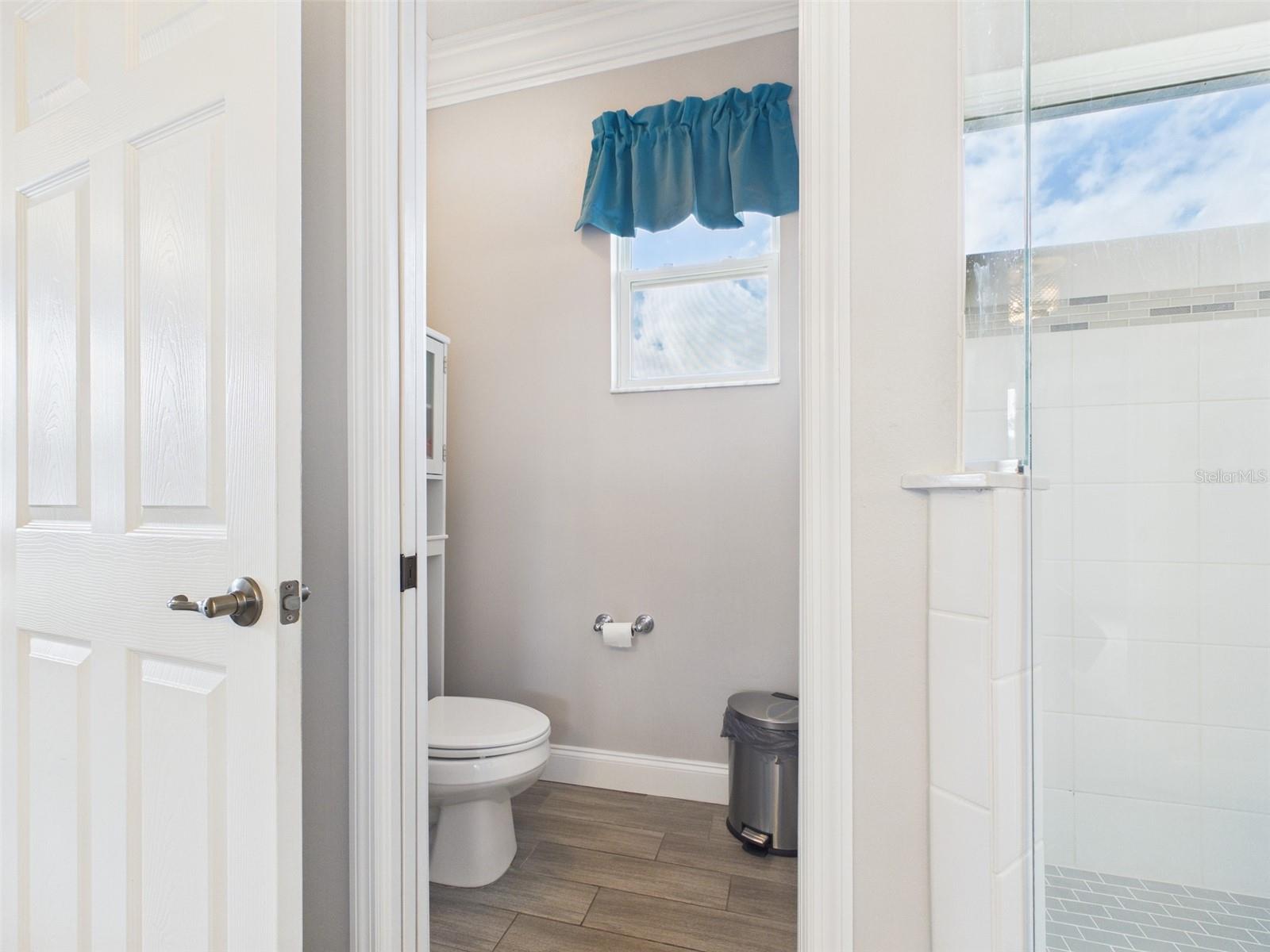 Image 19 of 38 For 4590 99th Street