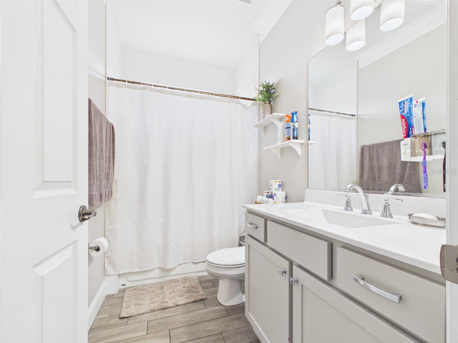 Image 22 of 38 For 4590 99th Street