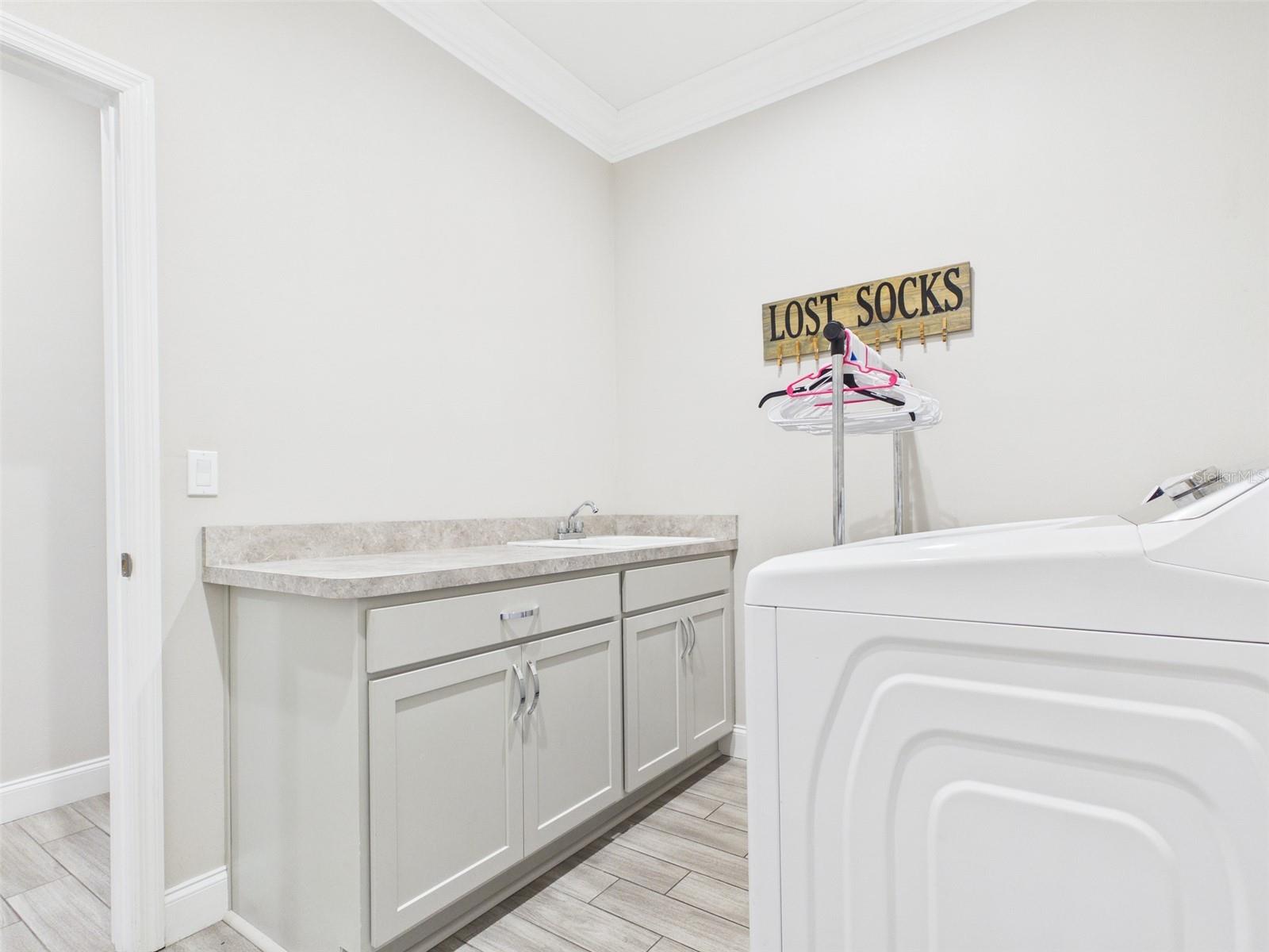 Image 32 of 38 For 4590 99th Street