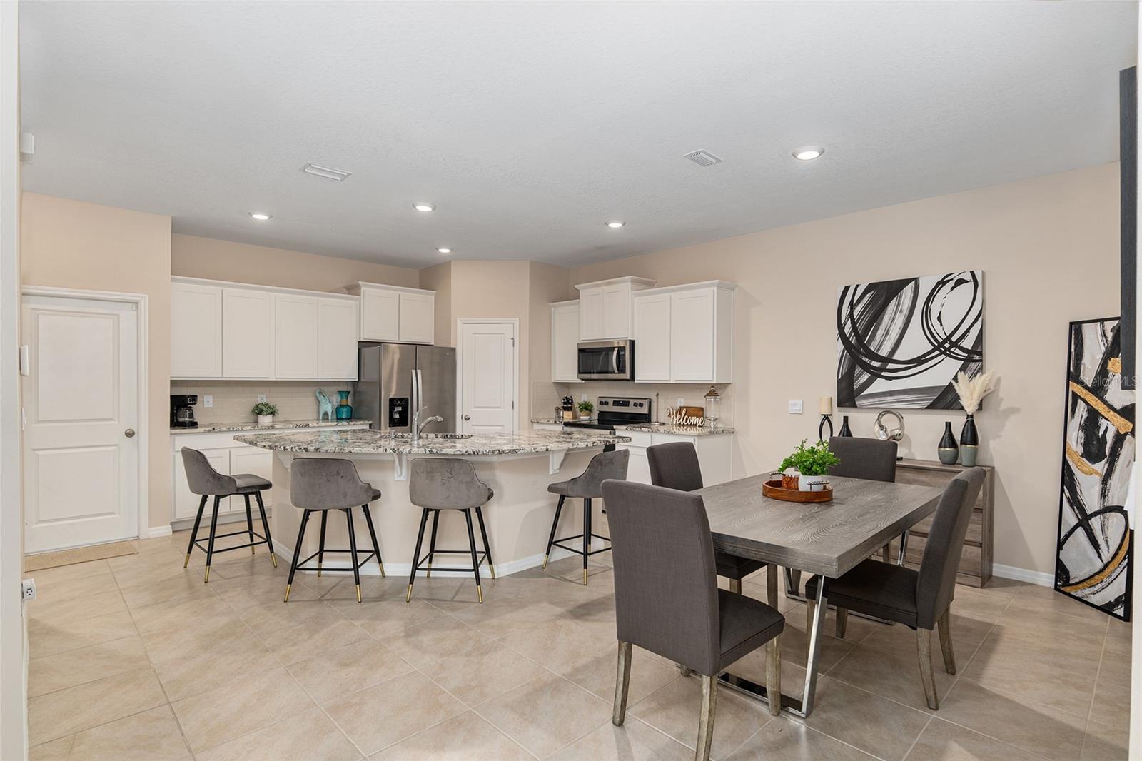 Image 14 of 52 For 5389 48th Place