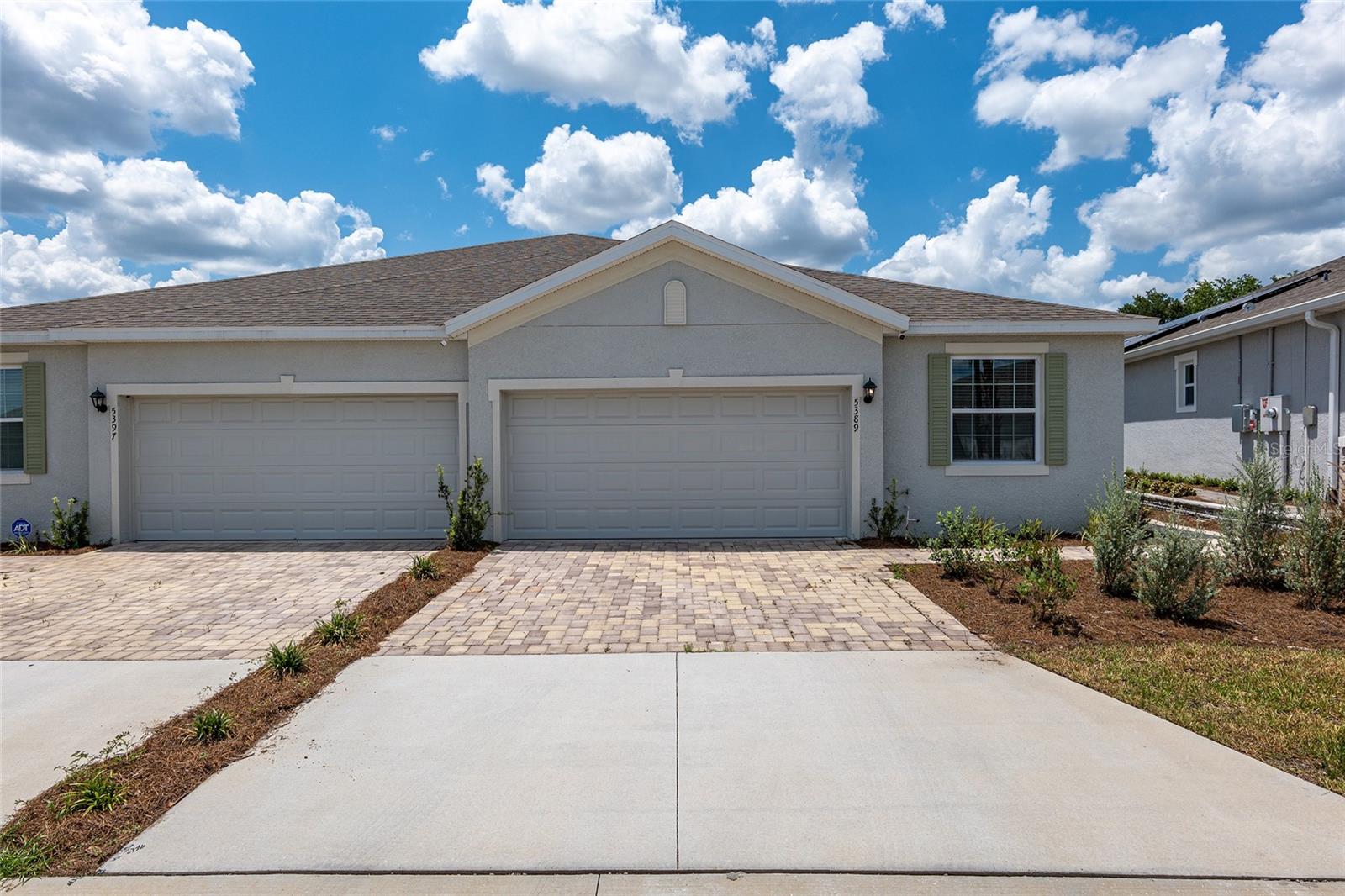 Image 2 of 52 For 5389 48th Place